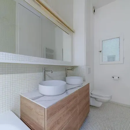 Apartmán Elegant 3-bedroom Duplex Champs-elysees - Air Conditioning