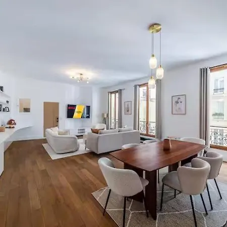 Apartmán Elegant 3-bedroom Duplex Champs-elysees - Air Conditioning Paříž