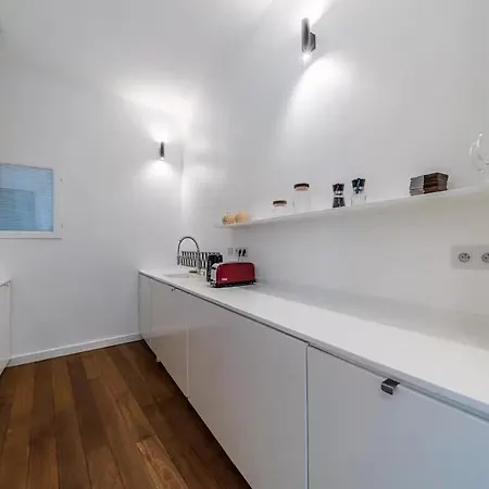 Elegant 3-bedroom Duplex Champs-elysees - Air Conditioning *